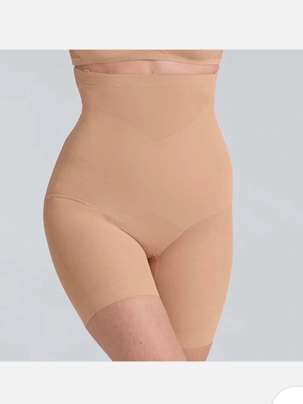 Honeylove SuperPower Short size L in Sand - Picture 3 of 6